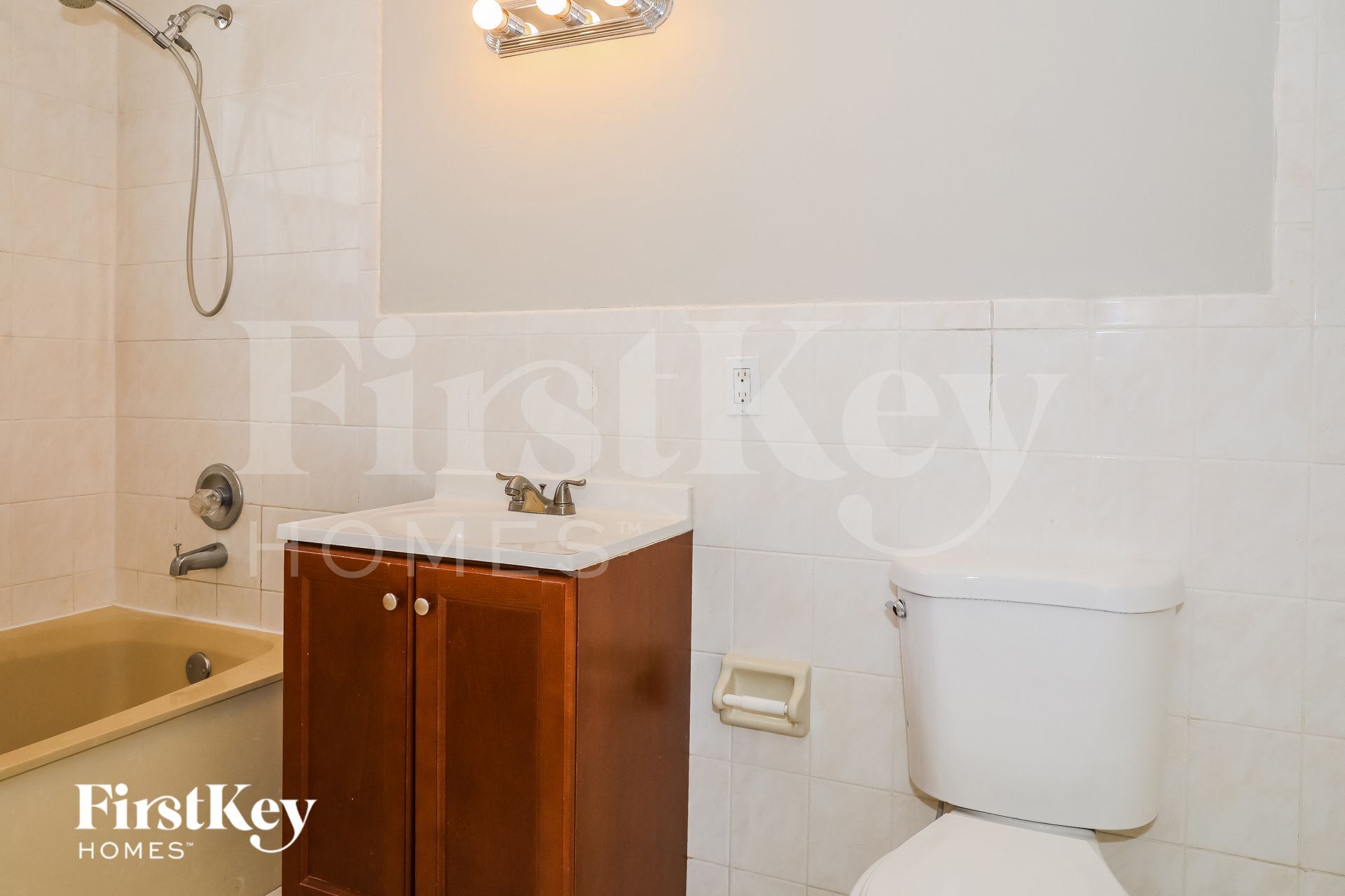 Building Photo - 5860 SW 150th Ave