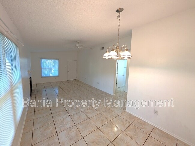 Building Photo - 14211 Shadow Moss Ln