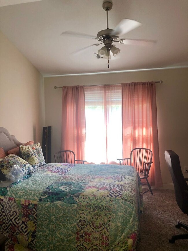 Building Photo - Whitehall Village condo with Flexible move-in