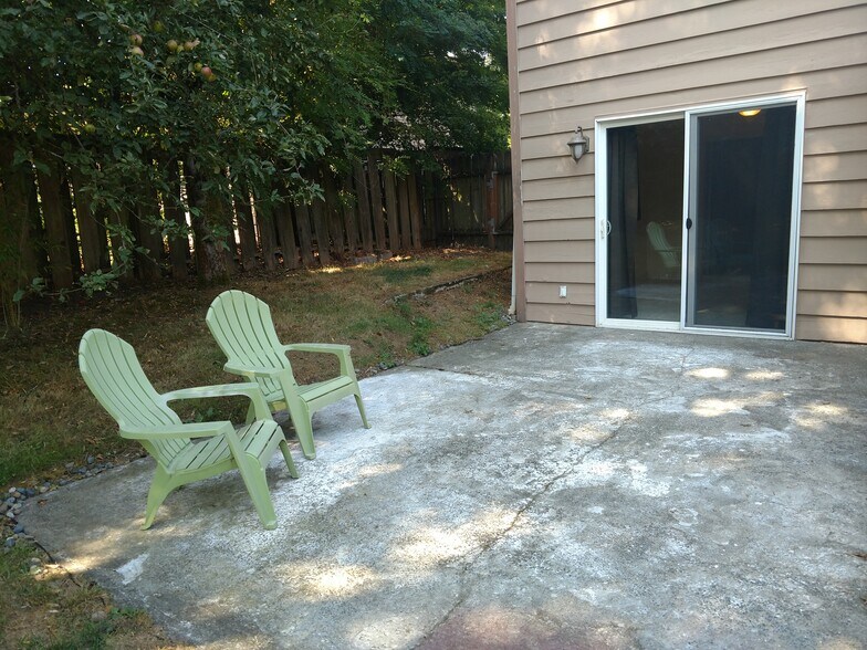 Building Photo - 7451 NE 146th St