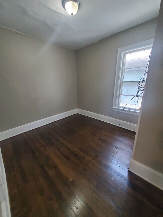 Building Photo - 3919-3921 W Galena St. (Duplex)(ACE PROPERTY)