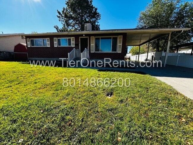 Building Photo - NO DEPOSIT option available for qualified ...