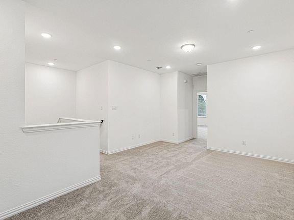 Building Photo - 1193 Doris May Dr