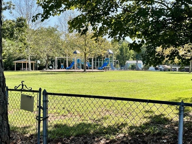 Building Photo - All Brick Ranch Home in Kempsville W/HUGE Yard - Sunroom - Detached 2-Car Garage PLUS Workshop & ...