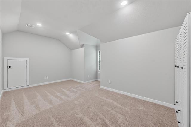 Building Photo - 222 Goosewood Dr