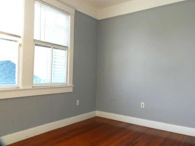 Building Photo - 4535 Canal St