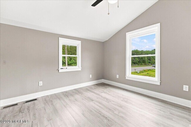 Building Photo - 2978 Shafto Rd