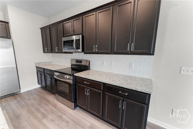 Building Photo - 116 Peabody St