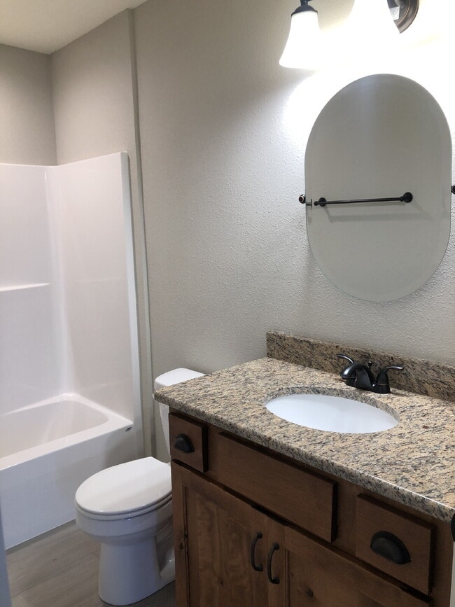 Building Photo - Open living concept- 3BR/2BA with unfinished basement