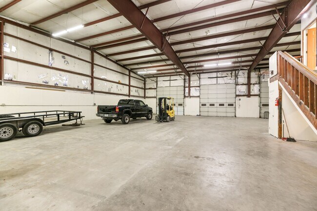 Building Photo - 7302 Domino Ln