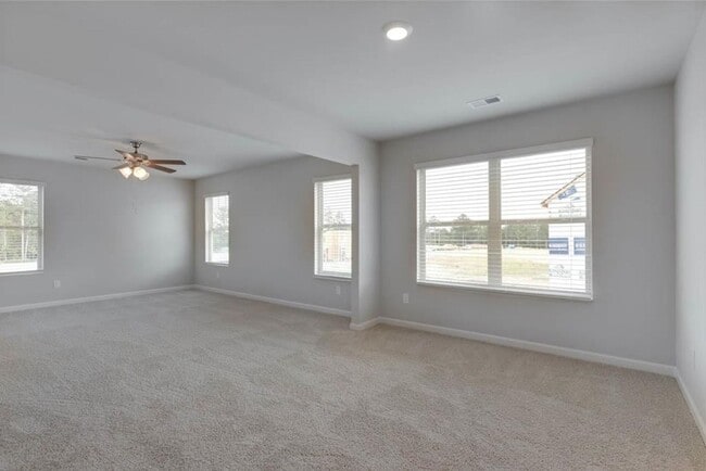 Building Photo - 6040 Vermilion Loop Rd