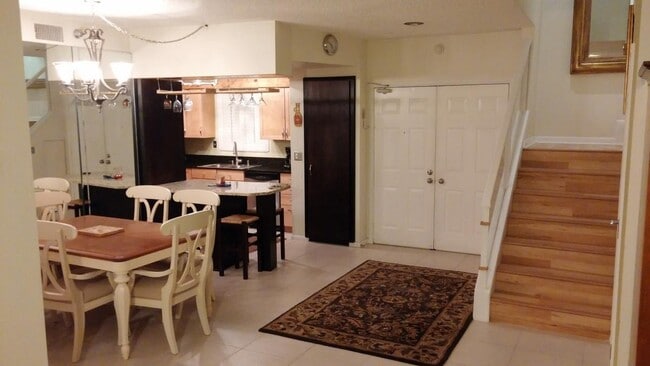 Building Photo - 1002 S Harbour Island Blvd