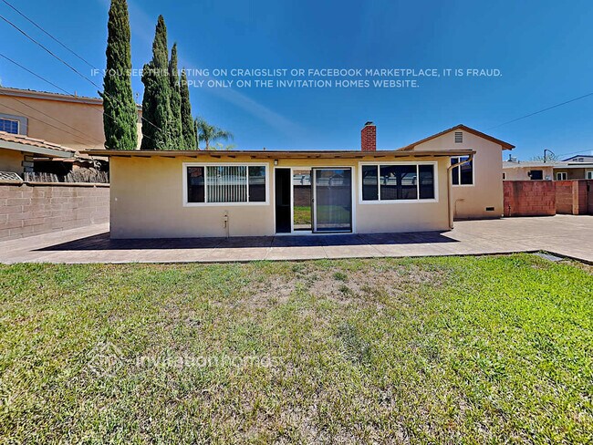 Building Photo - 10255 Newville Ave