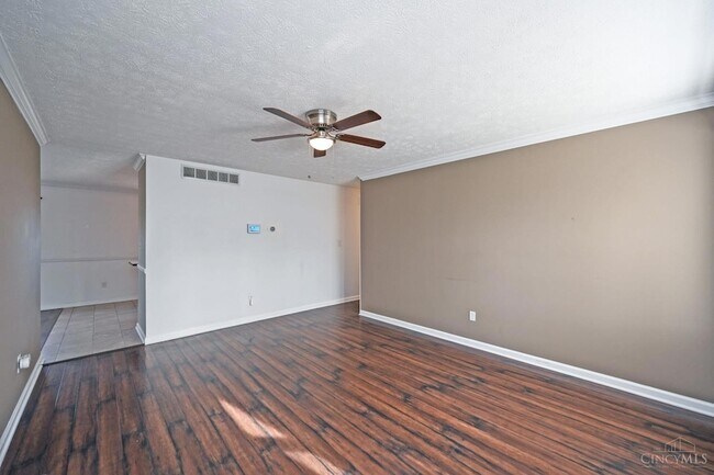 Building Photo - 8638 Northport Dr