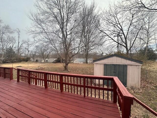 Building Photo - 622 Eiserman Ave