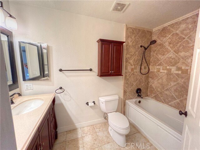 Building Photo - 3018 Enrique