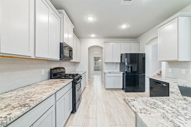 Building Photo - 4919 Vly White Oak Ln