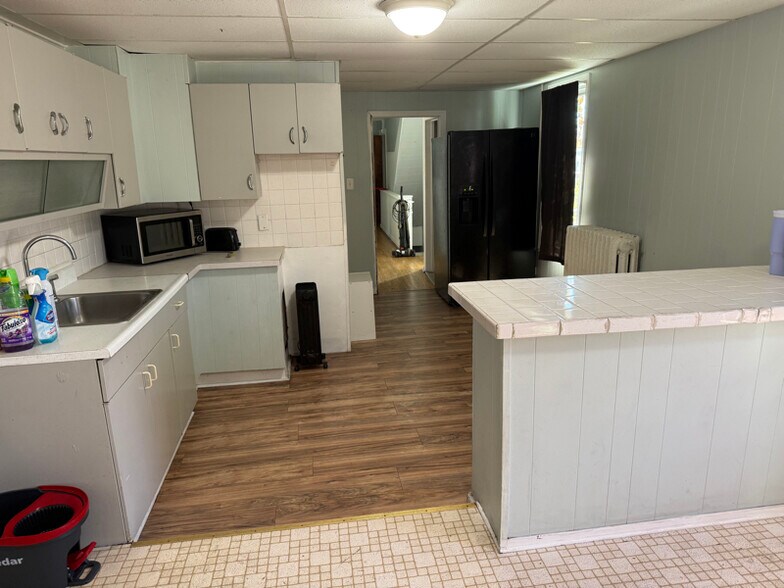 Primary Photo - 2314 Broad Ave