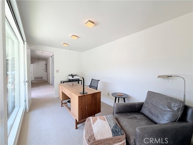 Building Photo - 2490 Monaco Dr