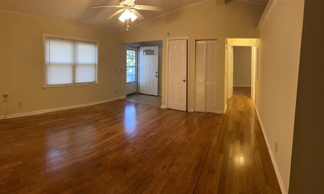 Building Photo - 1673 Audrey Pl NW