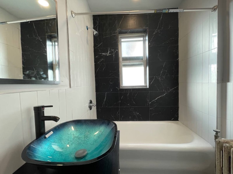 Building Photo - 610 Salem Ave