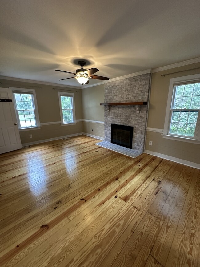 Building Photo - 10631 Red Lion Pl