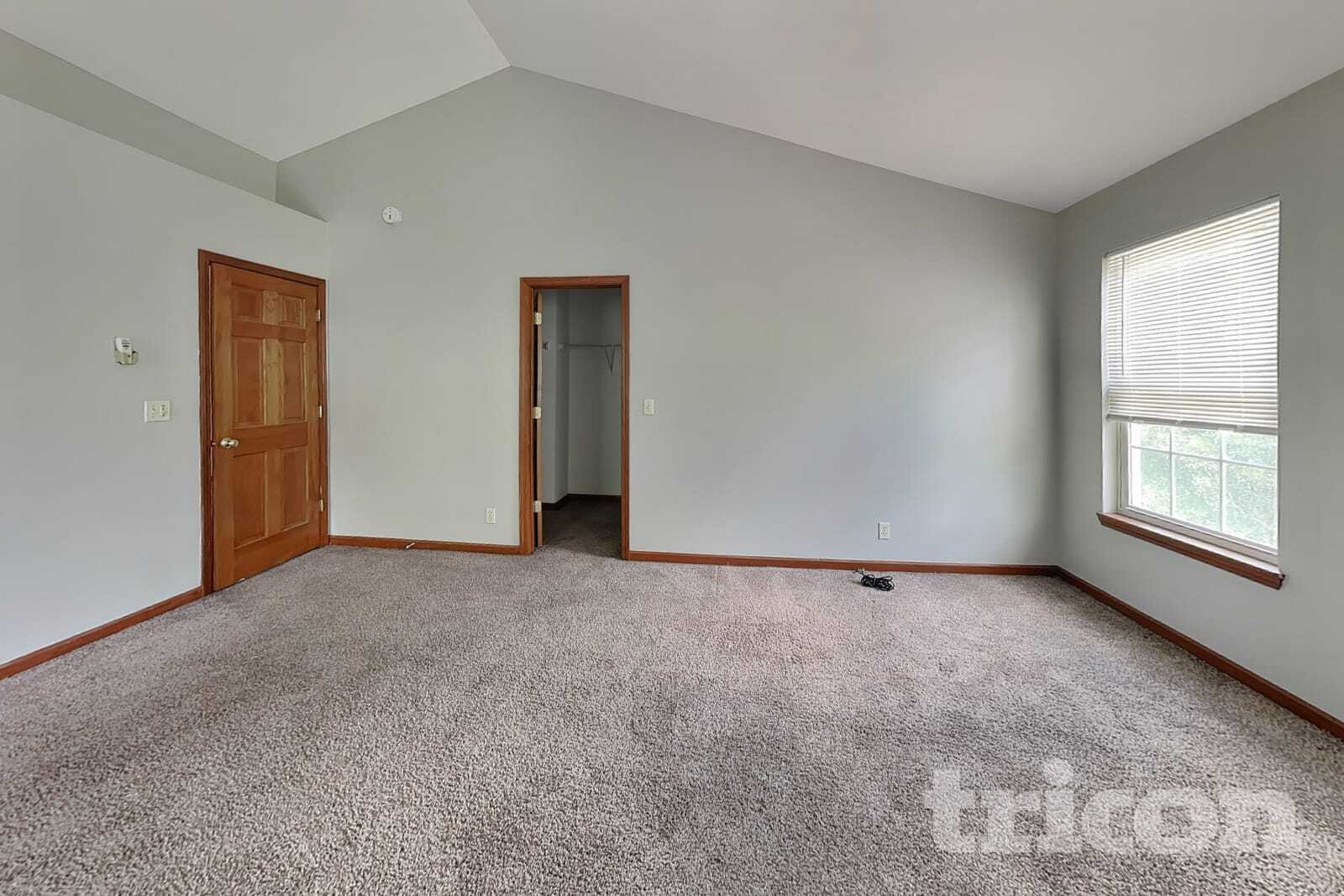 Building Photo - 1278 McDole Dr