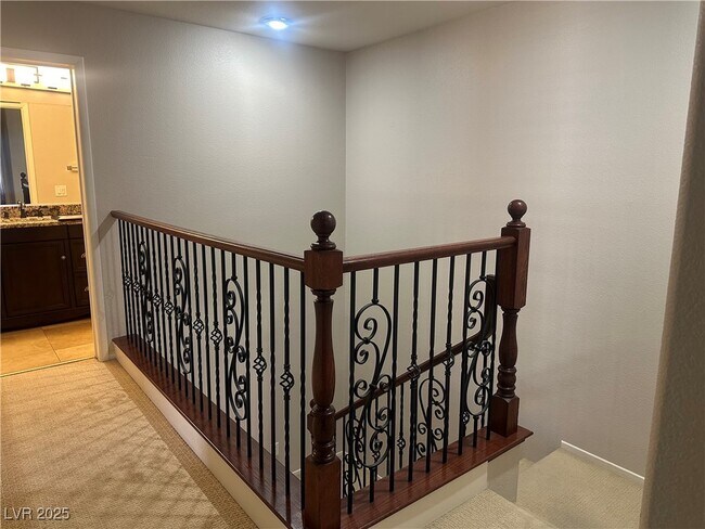 Building Photo - 6255 W Arby Ave