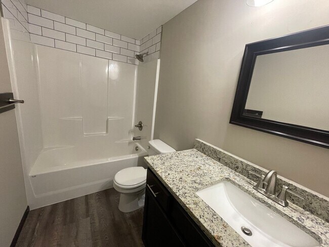 Building Photo - 12813/15 E Timber Lake Ct