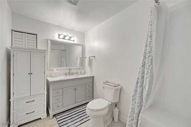 Building Photo - 3687 Maran Ln