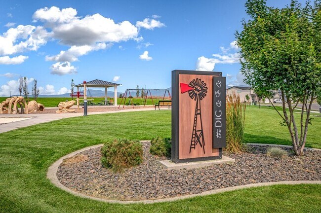 Building Photo - 5364 E Antares Ln