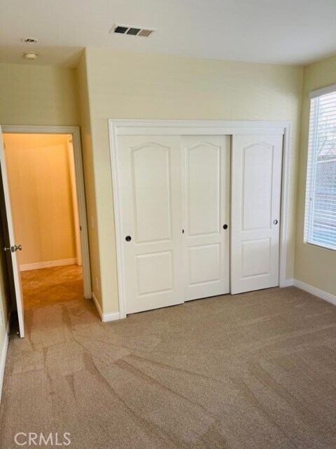 Building Photo - 1574 Glencrest Dr