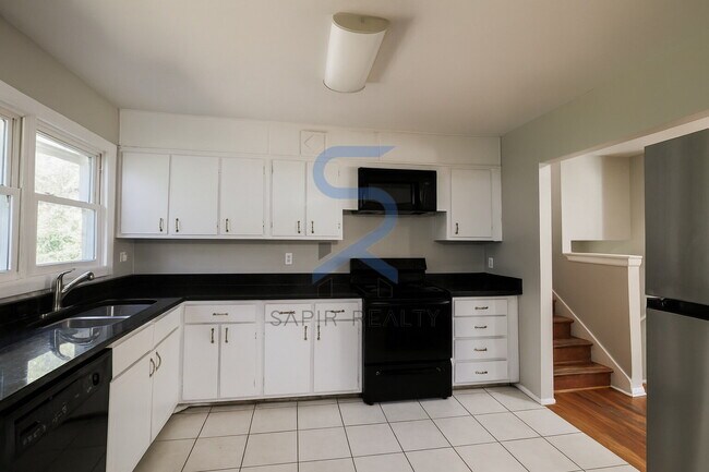 Building Photo - Move in before December 15th and choose your reward: a $250 Amazon Gift Card or a 55" Smart TV!