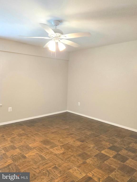 Building Photo - 1808 Ivy Oak Square