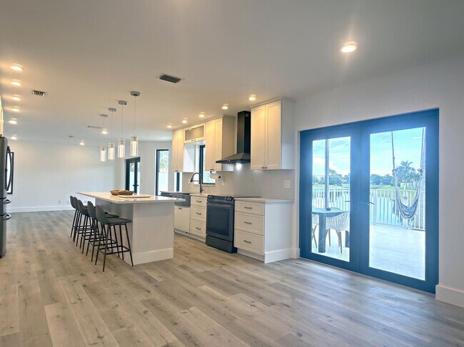 Building Photo - 10920 Haydn Dr