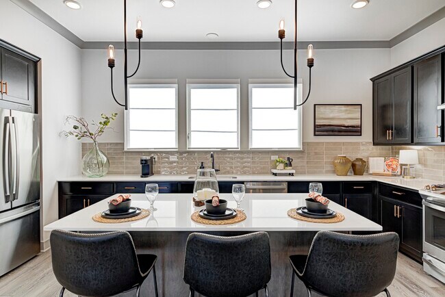 Building Photo - 208 Midland Trace Trail