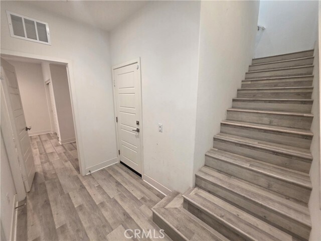Building Photo - 11015 Deckhouse Dr