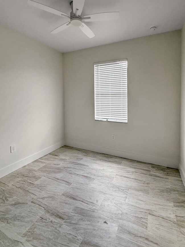 Building Photo - 3816 Ballard Rd