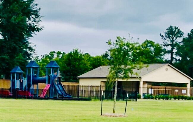 Building Photo - 22342 Clear Castle Dr