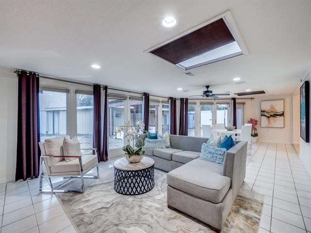 Building Photo - 6106 Meadow Crest Dr