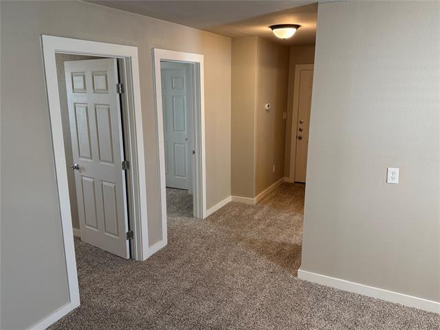 Building Photo - 10109 Clark Airfield Rd