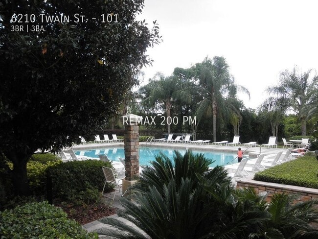 Building Photo - 6210 Twain St