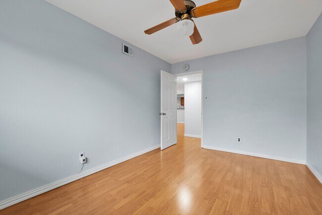 Building Photo - Charming 3-Bedroom Home in Prime Location!