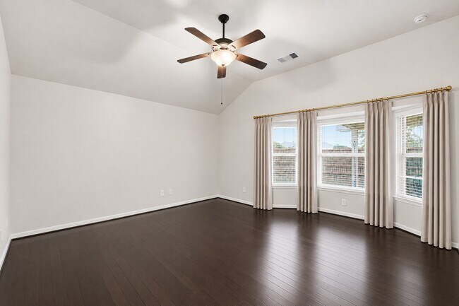 Building Photo - 18751 Majestic Vista Ln