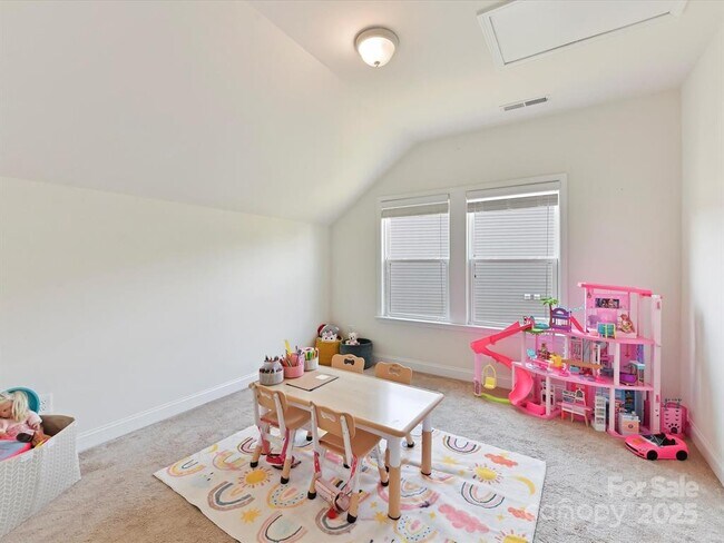 Building Photo - 9528 Horsebit Ln