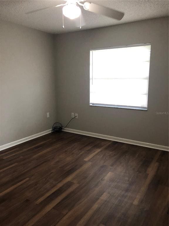 Building Photo - 1113 Hallamwood Trail S