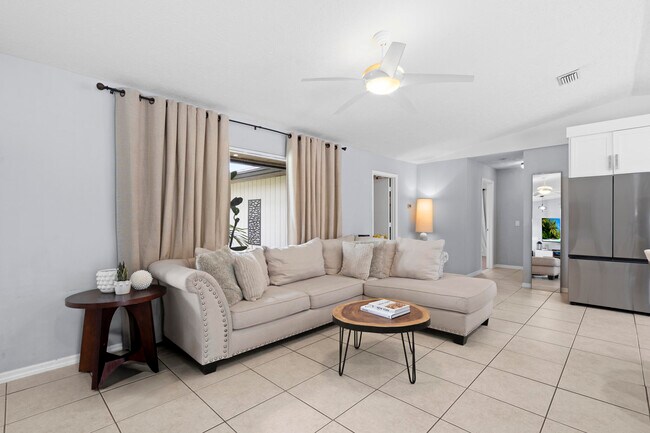 Building Photo - 3238 SW Constellation Rd