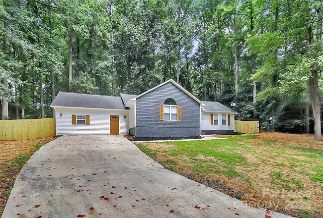 Building Photo - 1540 Nichole Ln