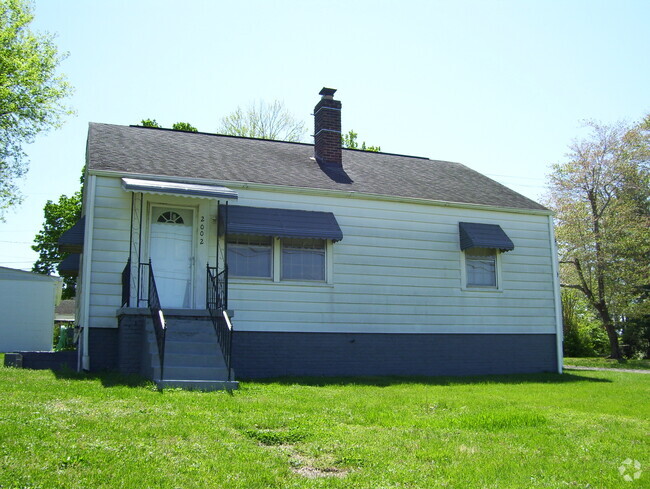 Building Photo - 2002 Sevierville Rd