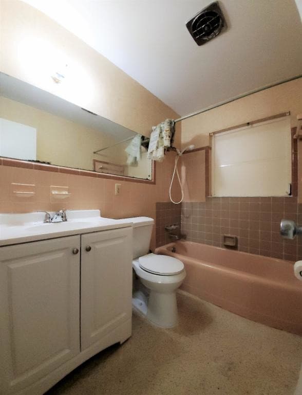 Building Photo - 6803 Fern Circle